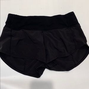 For Paola! Lululemon “speed up short 2.5”
